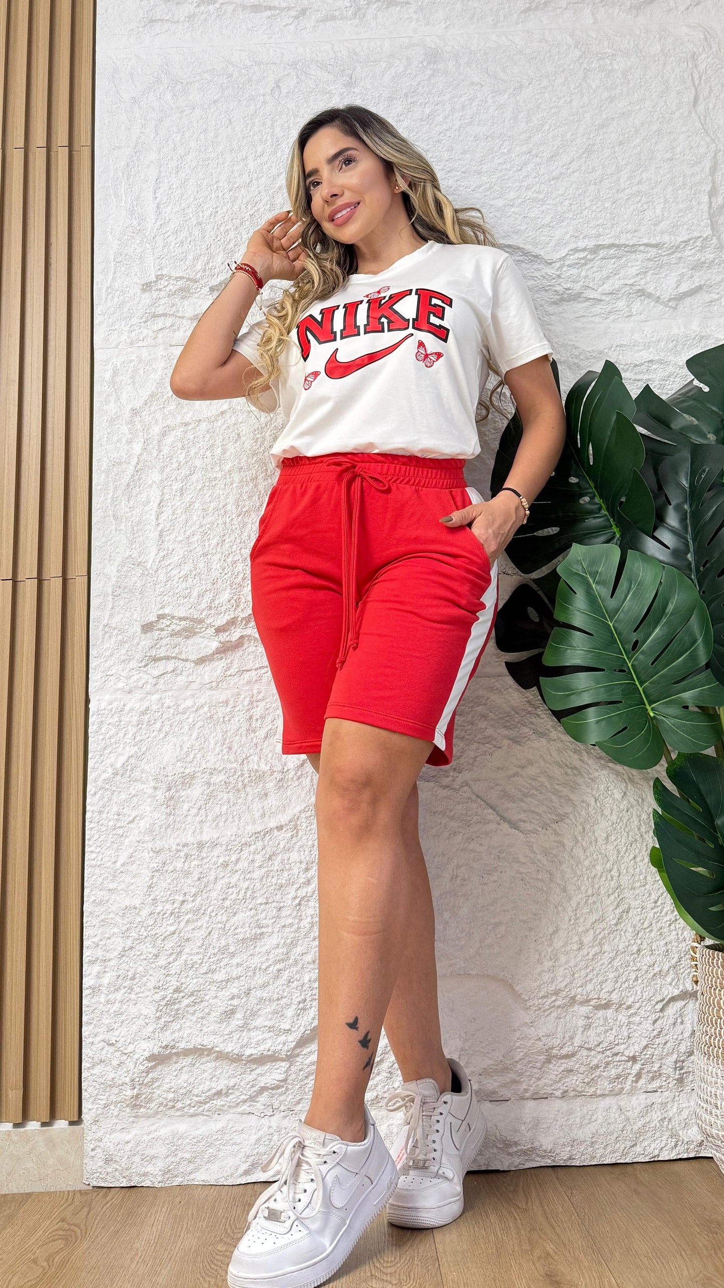 Conjunto bermuda lateral Nike